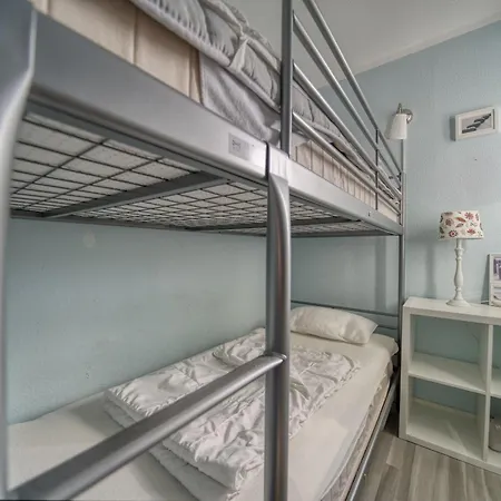 - Haus N, App 0n0402 Apartment *